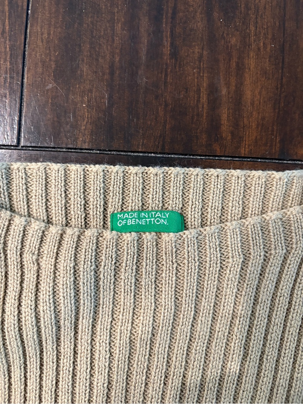 Ships Free! VTG 1980s Benetton Made in Italy Ribbed Knit Sweater Size M